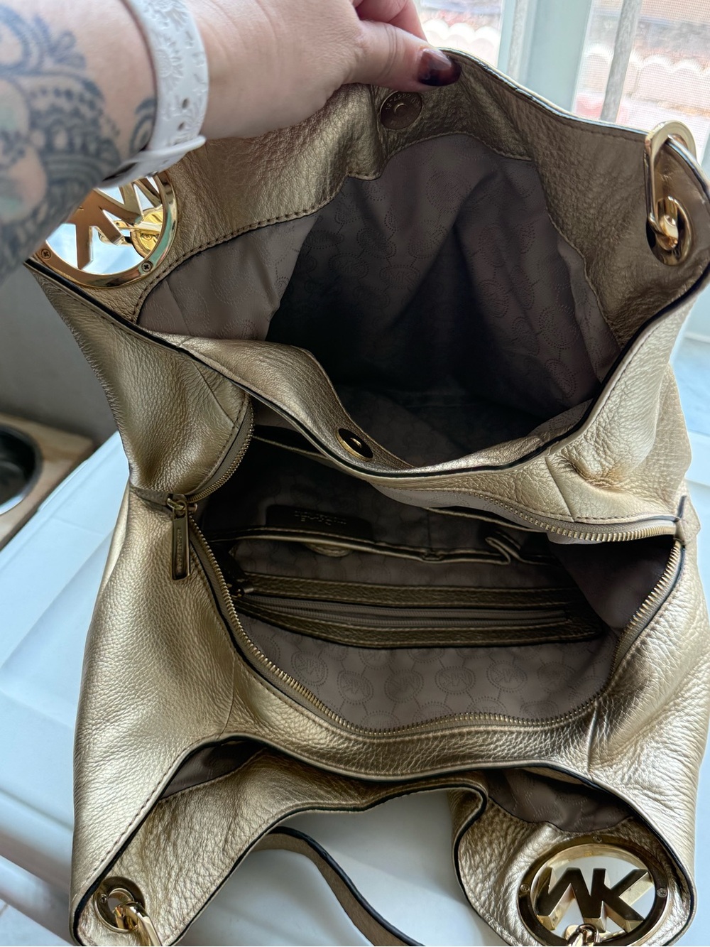 Michael Kors Metallic Gold Pebbled Leather Shoulder Hobo - Picture 4 of 12